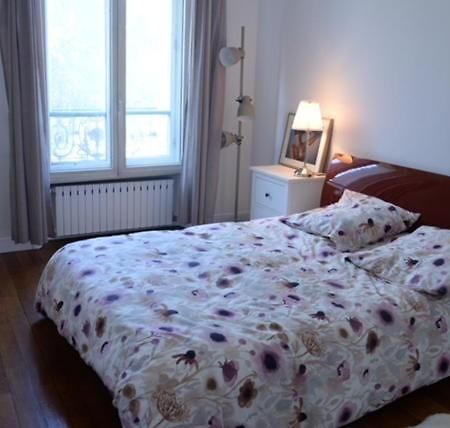 Ferienwohnung Eiffel Edge Escape 30 M From Eiffel Tower Paris Exterior foto